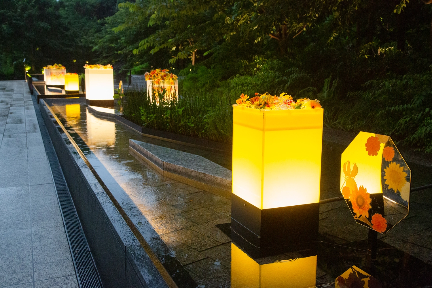 輝きのオアシス ～Reflection Water Garden～